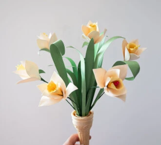 ranuncolo origami fiore di carta bomboniera, segnaposto